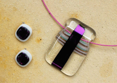 MadeByYou alkotóműhely - Üvegékszer készítő workshop