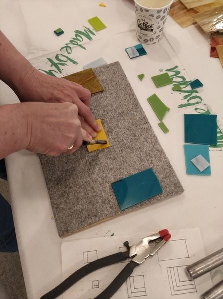 Üvegékszer készítés workshop – 2023. június 6.